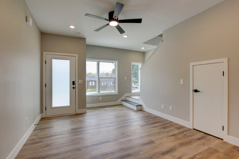 230 Third St #230 - Photo 7 of 42