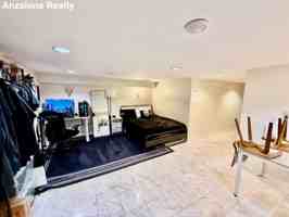 featured image of 109 Fulton St #B