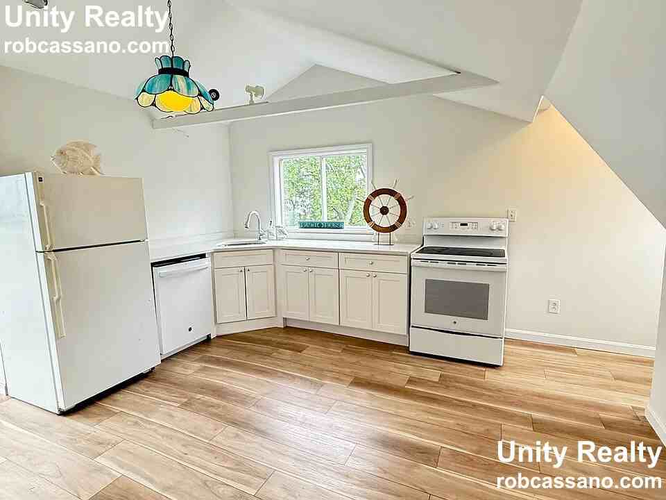 Ocean Ter #5 - Photo 2 of 11