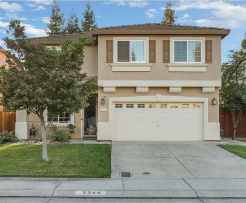 2345 Monument Dr - Photo 2 of 14