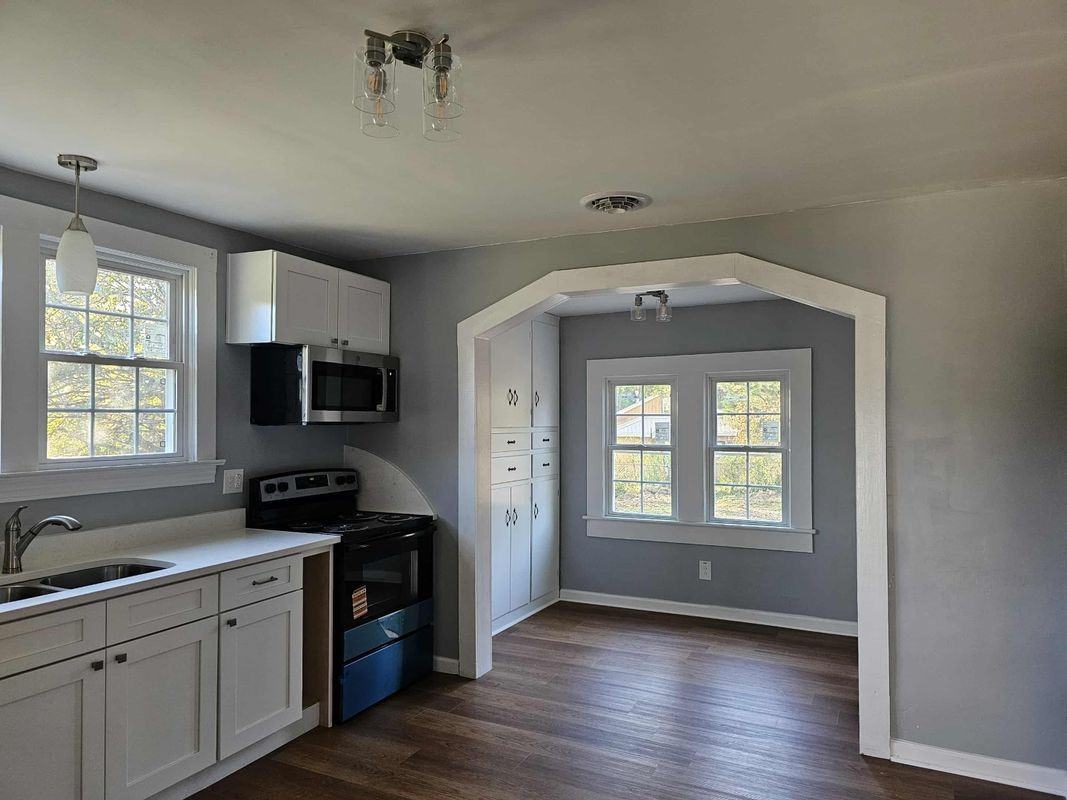 761 Circle Dr - Photo 3 of 8