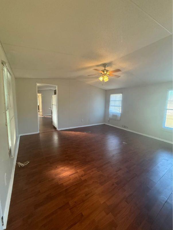 151 Ed Brown St - Photo 3 of 11