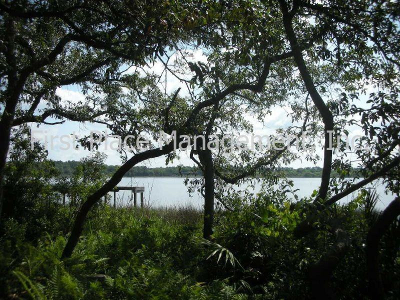 1639 Cedar Bay Rd - Photo 3 of 15
