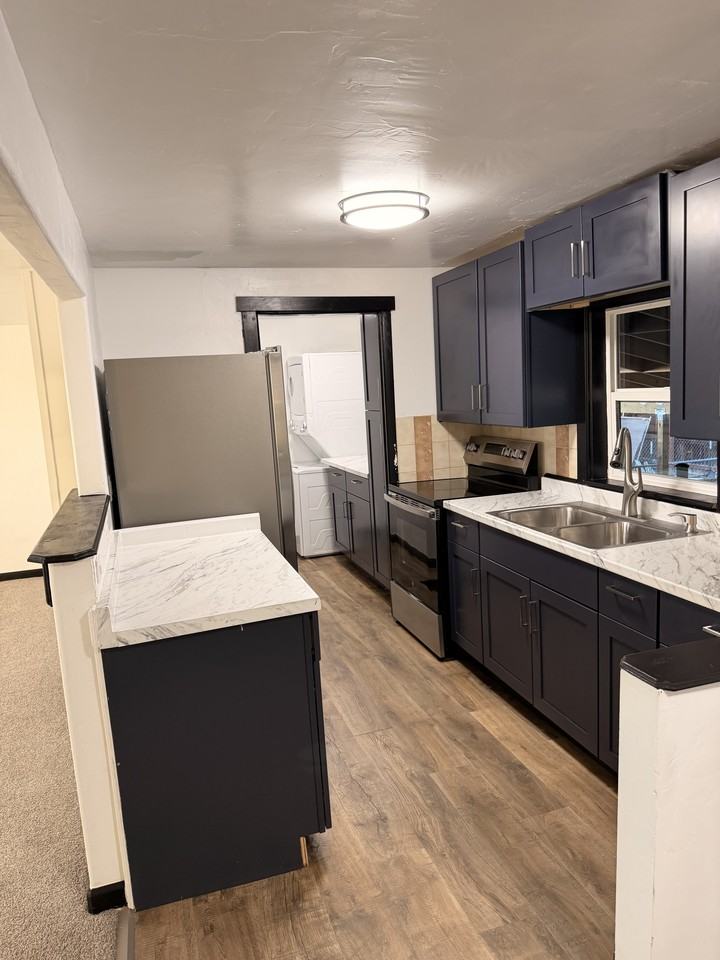 2820 Orchard Ave #D - Photo 3 of 7