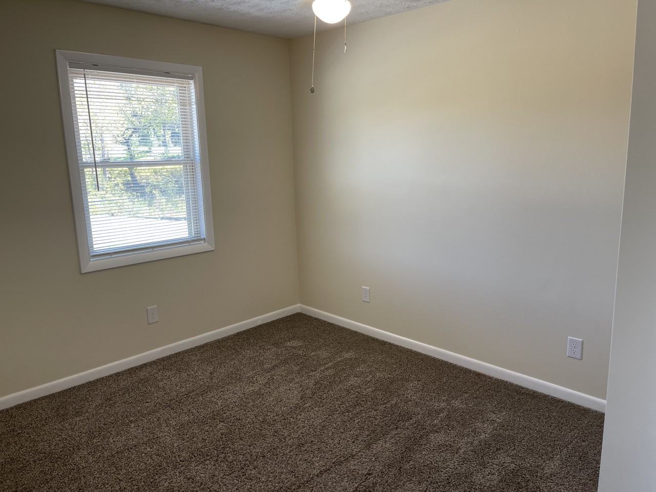 1021 Fall Creek Rd #4 - Photo 2 of 12