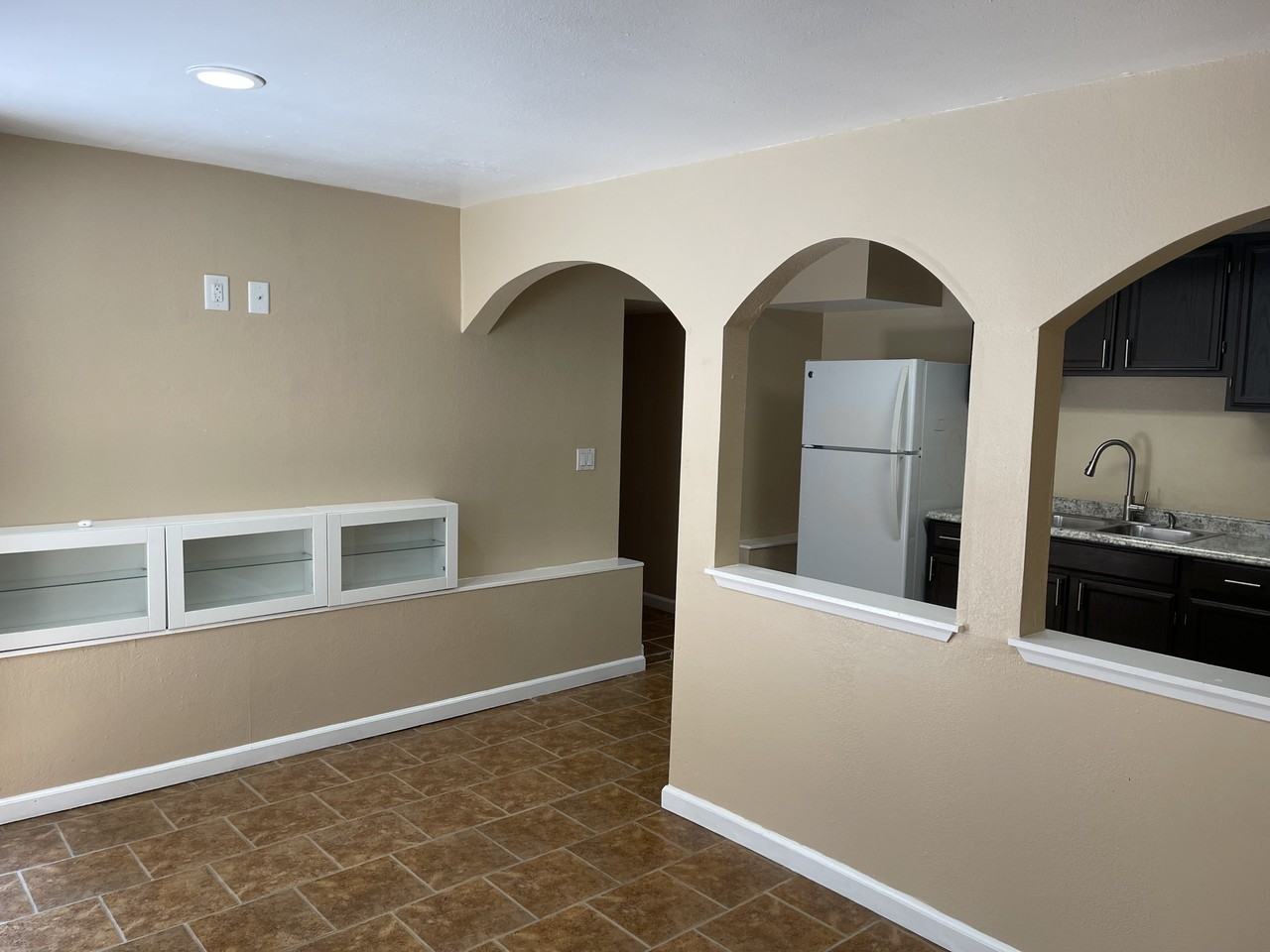 24631 Patricia Court - Photo 2 of 17