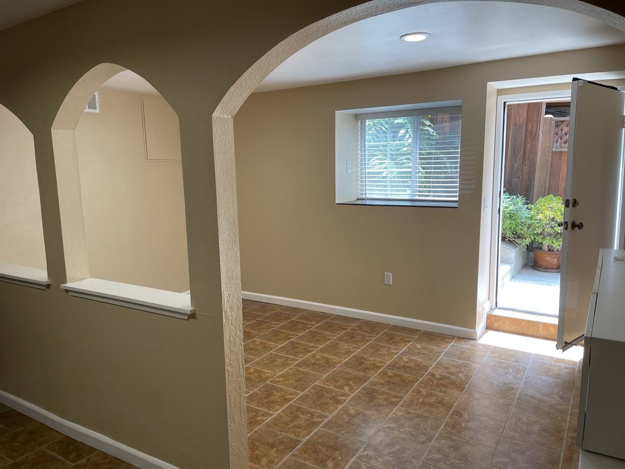 24631 Patricia Court - Photo 3 of 17