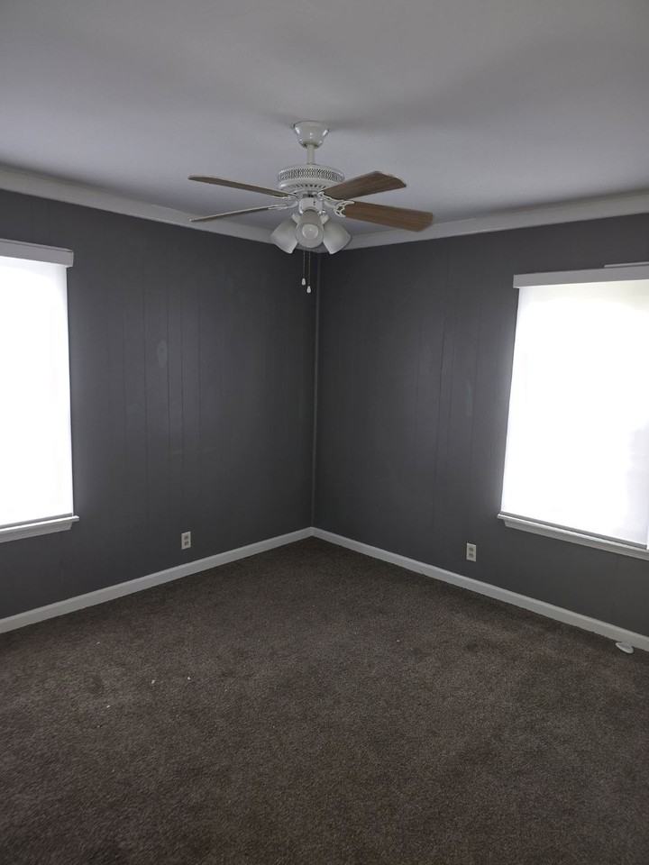 608 Mckinley Ave #NA - Photo 3 of 11