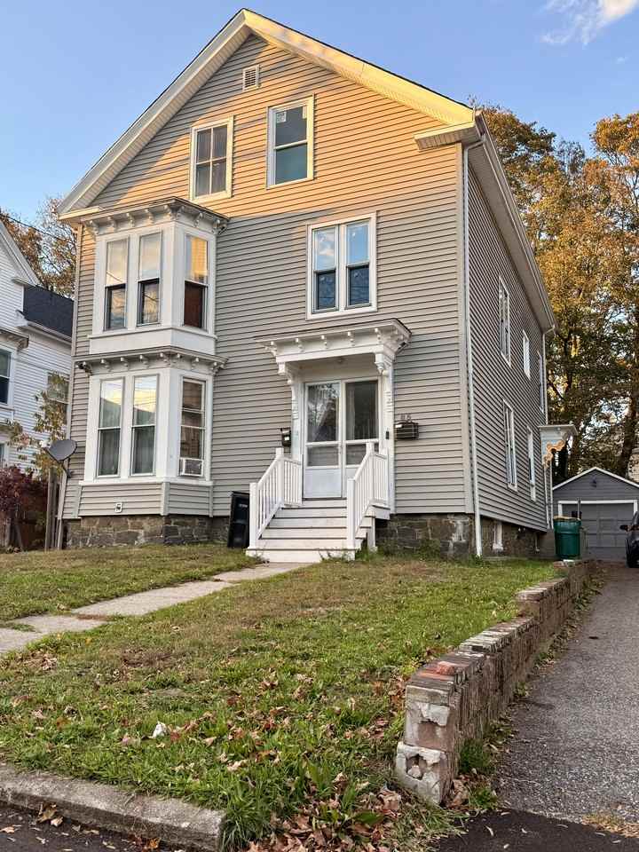 85 Bank St #2 - Photo 7 of 7