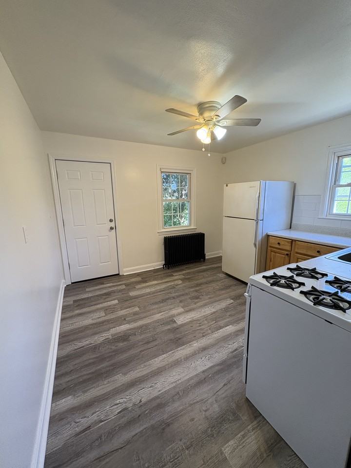 2A George St #1 - Photo 3 of 13