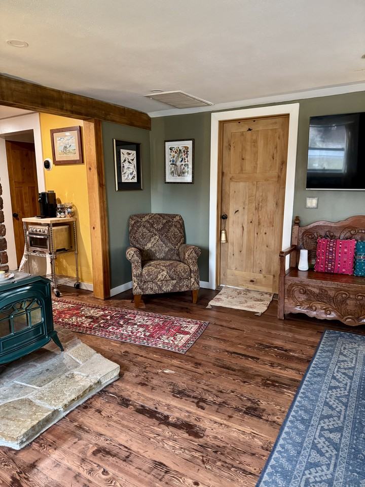 605 Washington Ave #NA - Photo 5 of 6