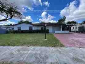 3220 Sw 118th Ct - Photo 1 of 1