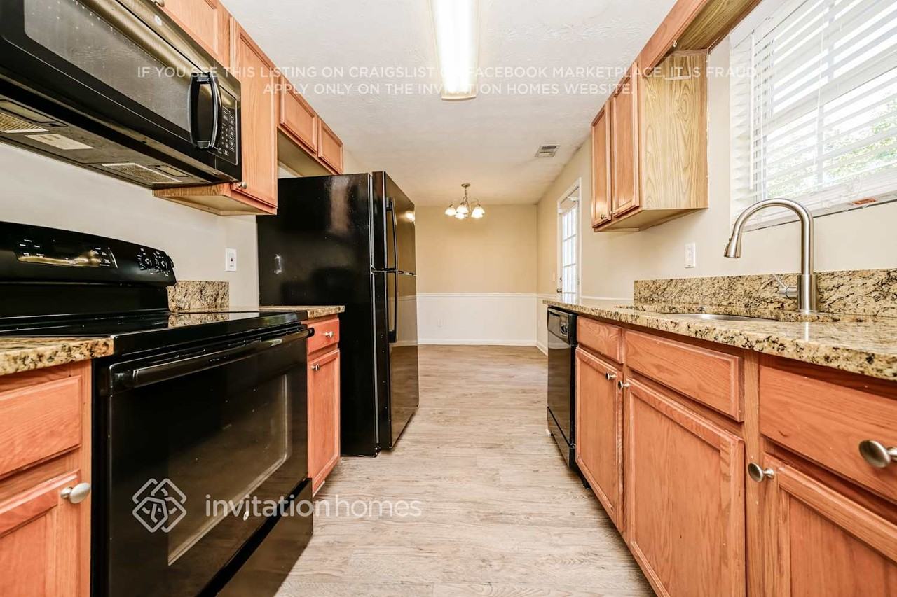 1638 Boxcar Pl Ne - Photo 7 of 18