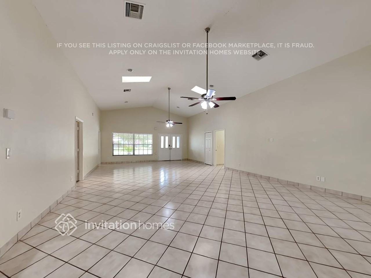 147 Heron Pkwy - Photo 4 of 19