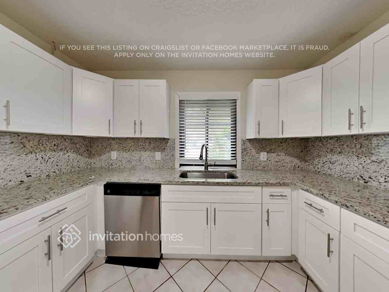 147 Heron Pkwy - Photo 5 of 19