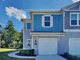 381 Cherry Ridge Dr - Photo 1 of 1