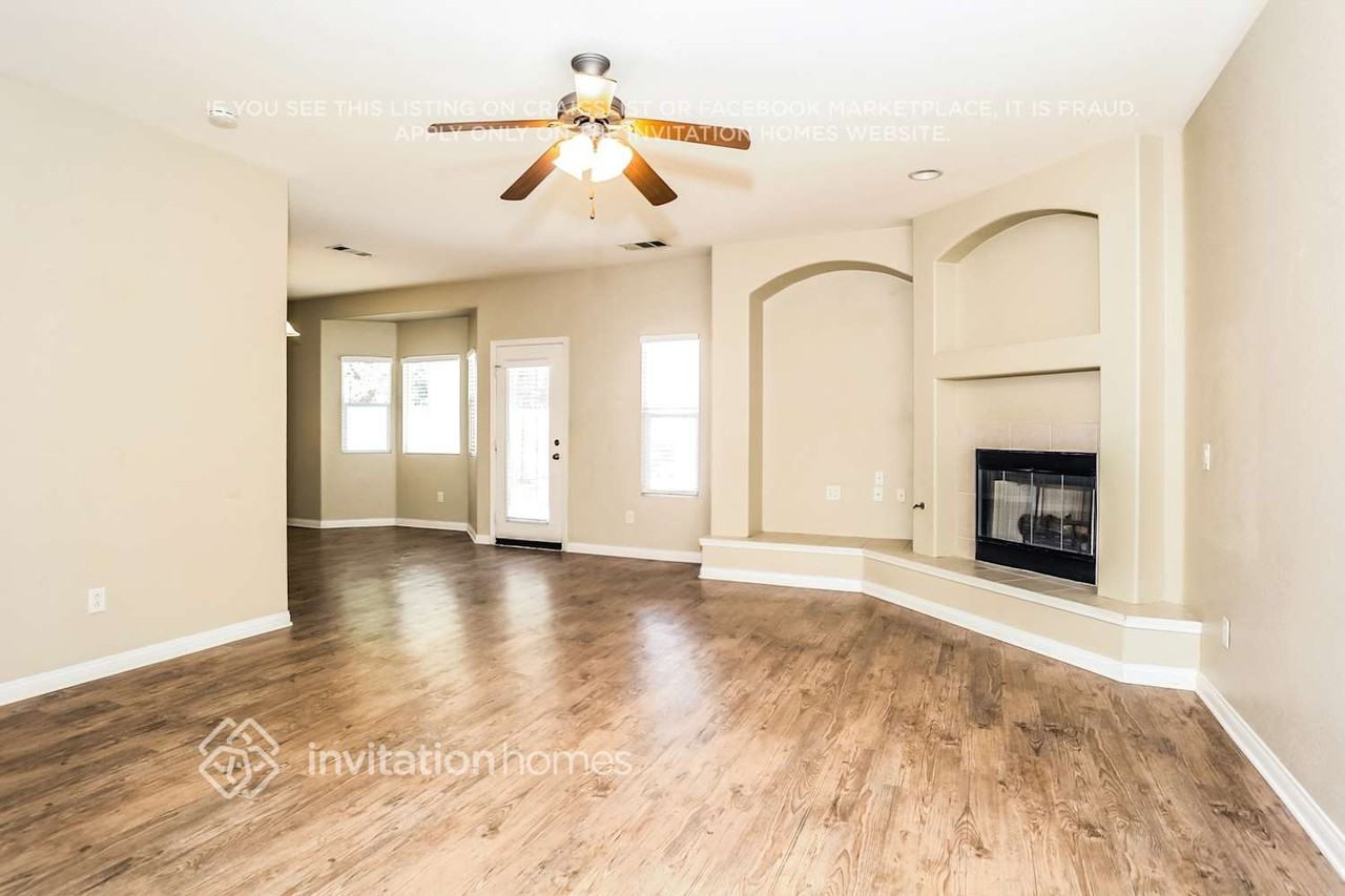 4144 W Avenue J6 - Photo 3 of 17