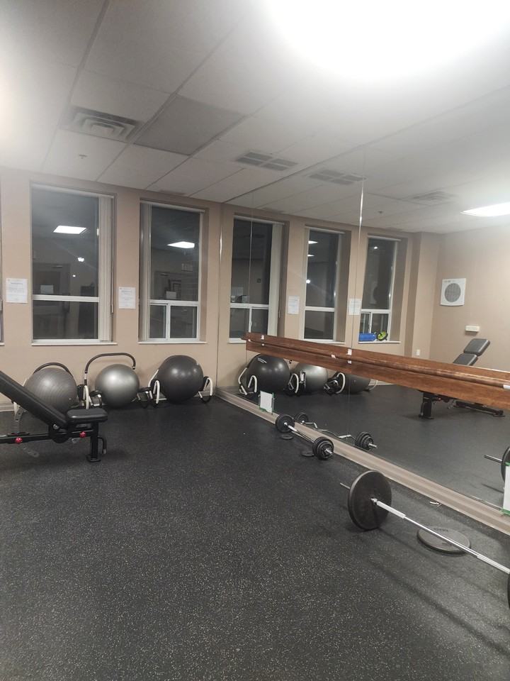 4900 Glen Erin Drive - Photo 7 of 8