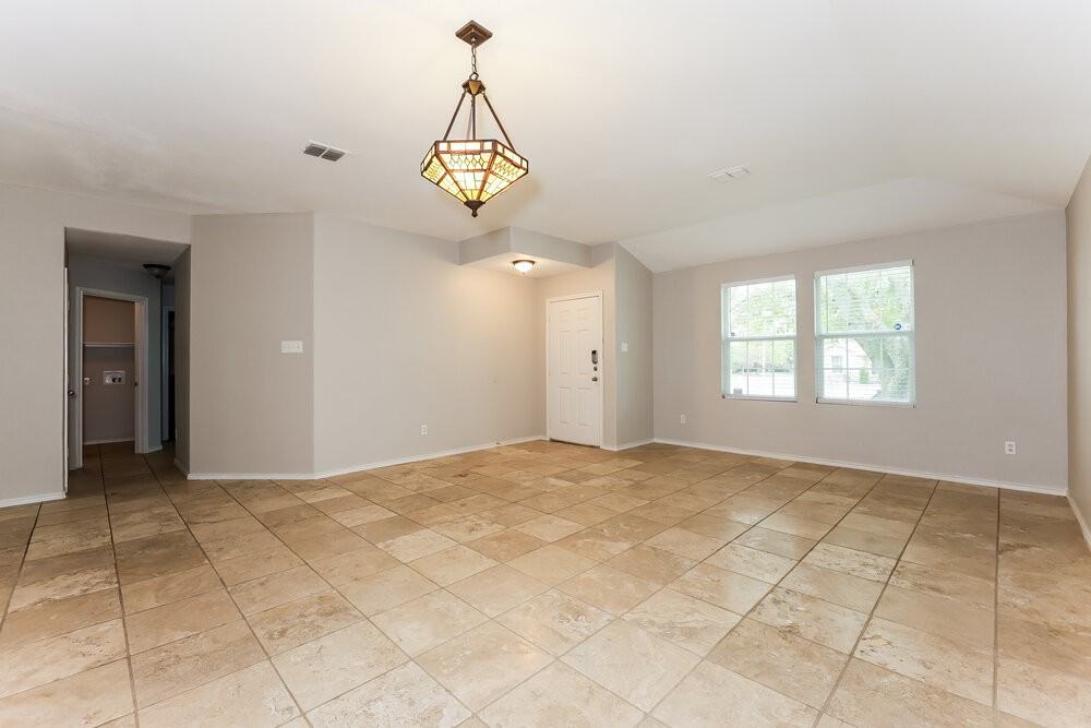 1917 Indian Lilac Dr - Photo 6 of 16