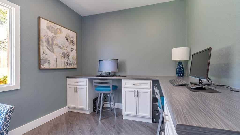 10030 N 43rd Ave - Photo 6 of 15