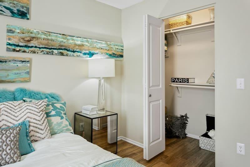 3201 West Ina Road - Photo 3 of 31