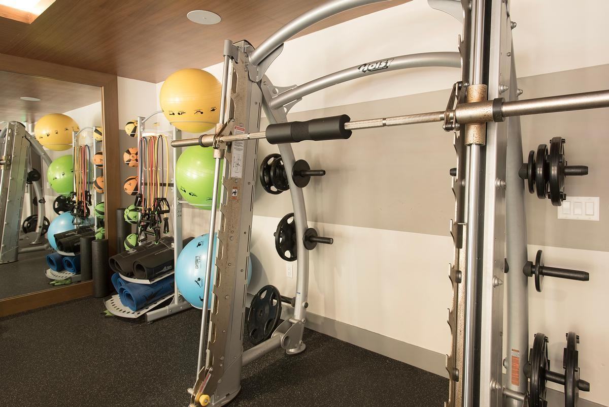 6775 Golden Gate Drive