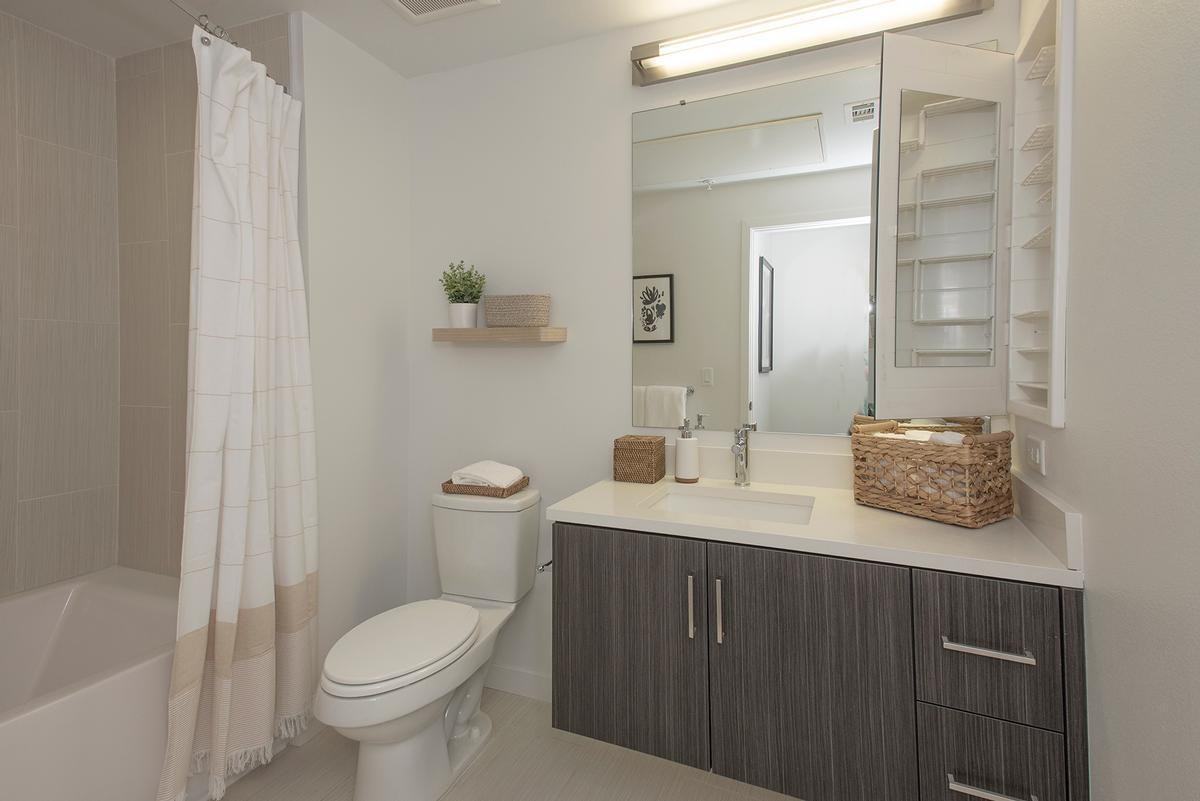 6775 Golden Gate Dr - Photo 5 of 50