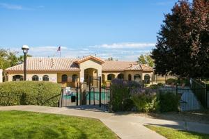 featured image of 1919 Ladera Dr Nw