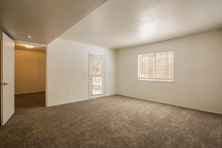 1919 Ladera Dr Nw - Photo 4 of 41