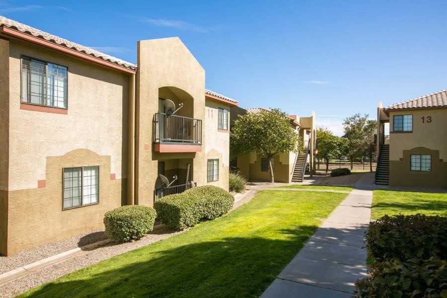 1919 Ladera Dr Nw - Photo 6 of 41