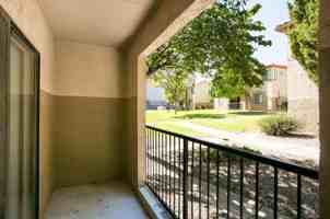 featured image of 1919 Ladera Dr Nw