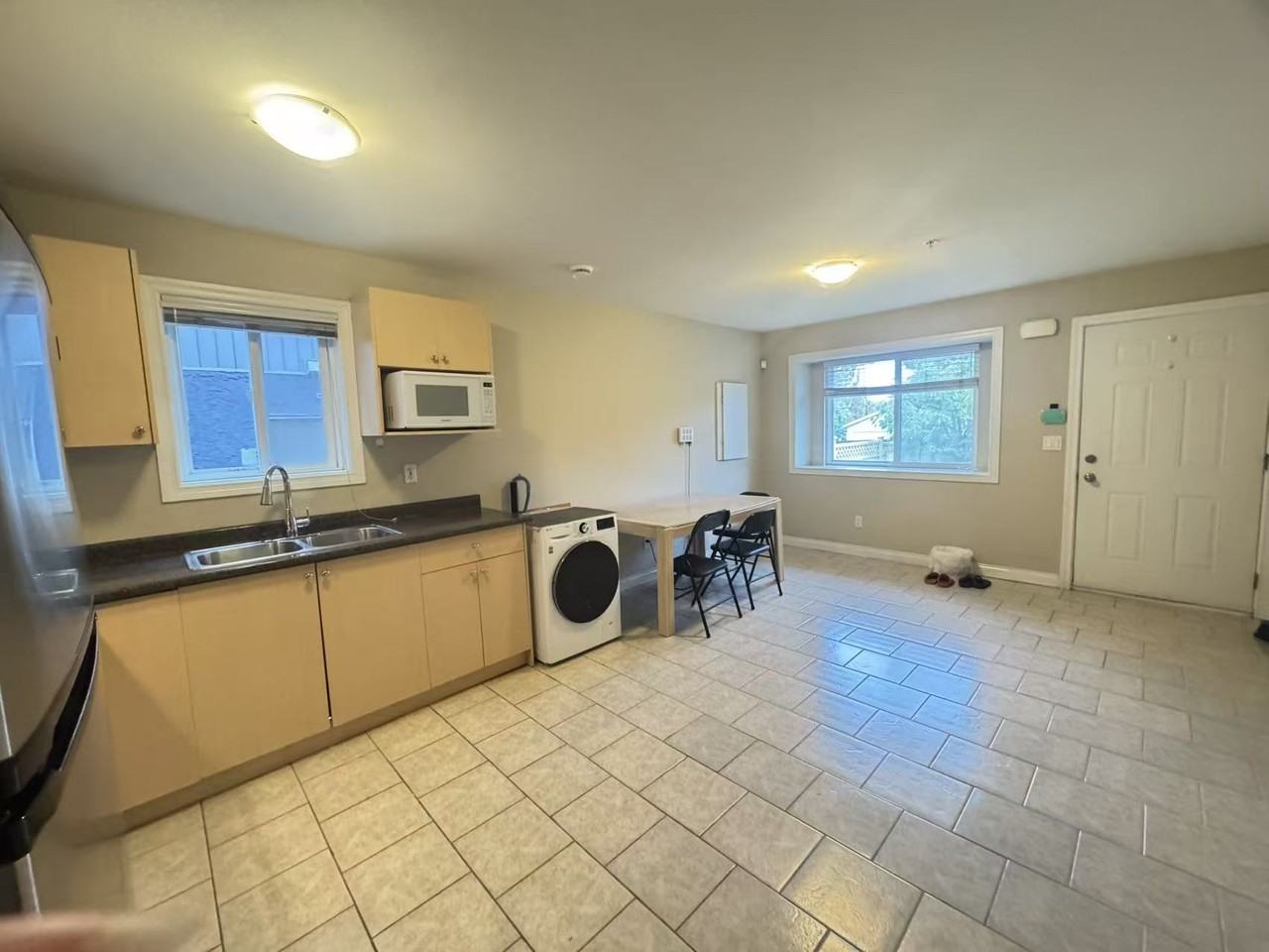 5900 McKinnon Street - Photo 3 of 11