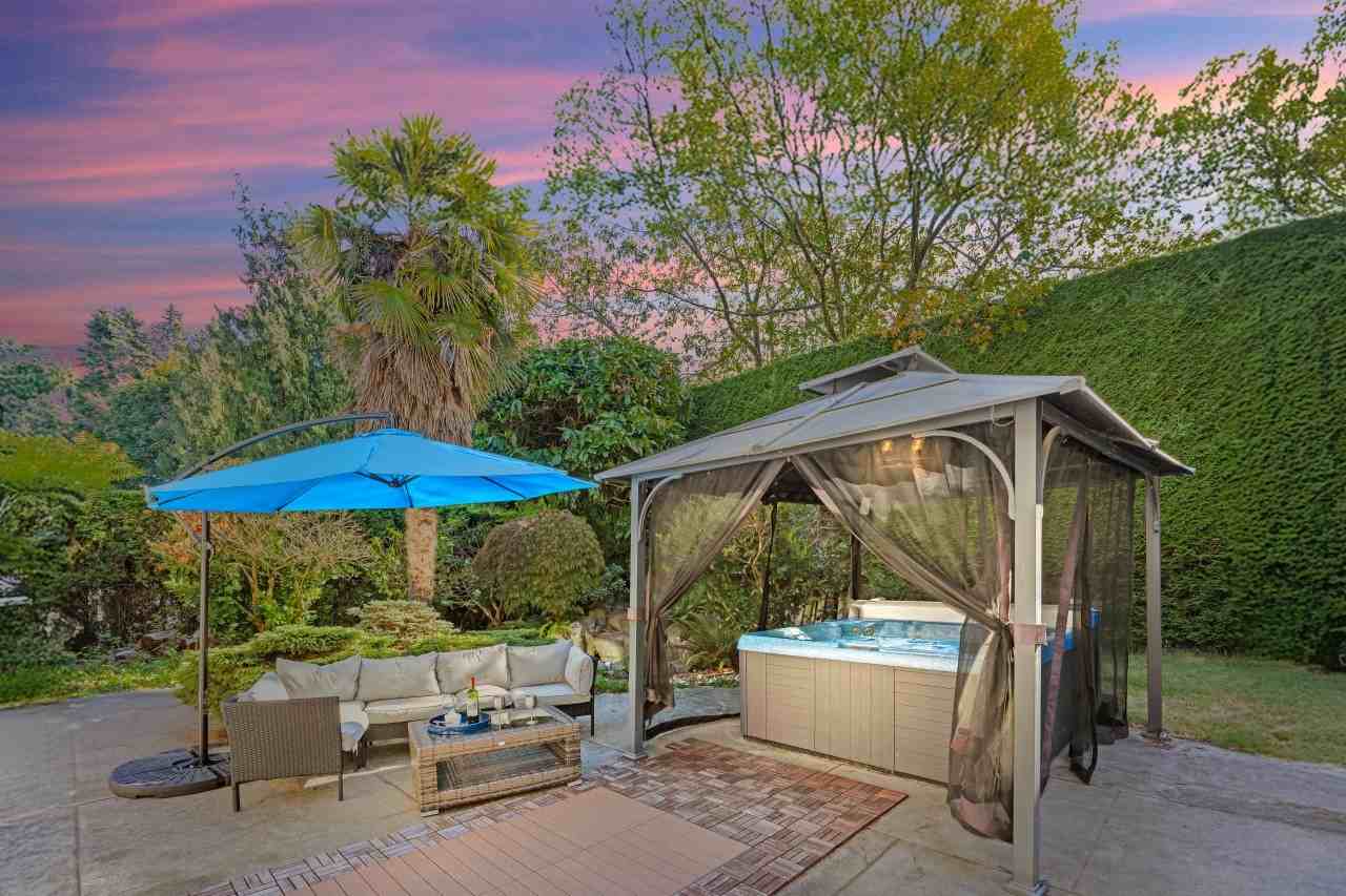 Southwest Marine Drive - Photo 2 of 36