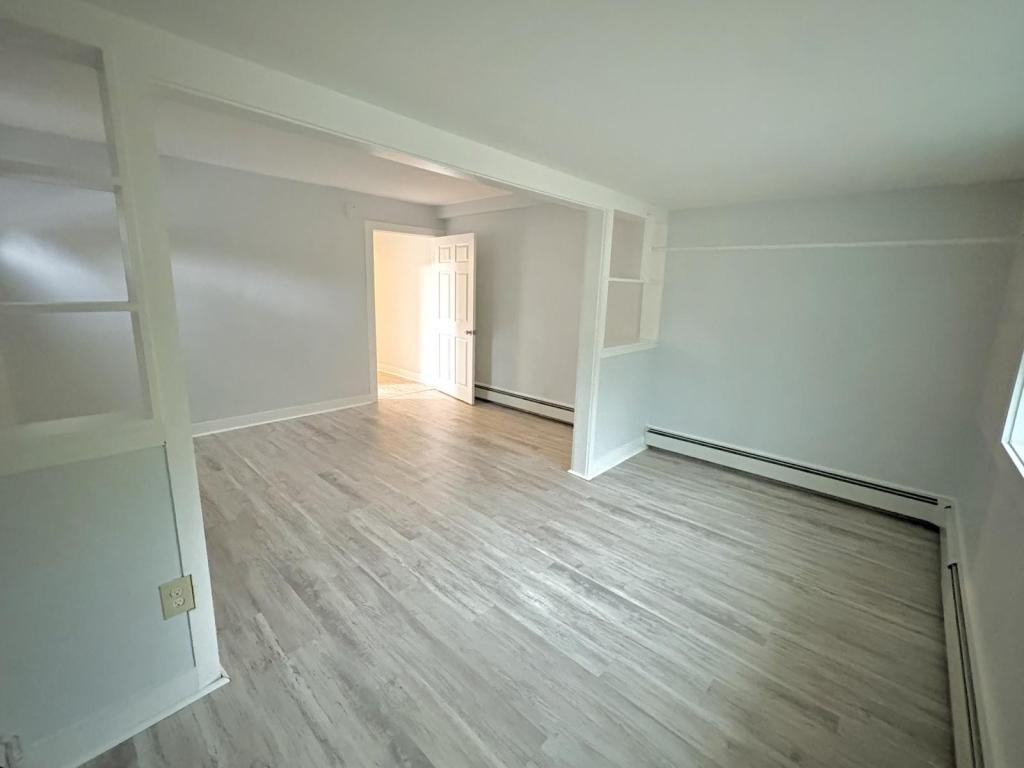 1294 Us Route 1 Apt A - Photo 2 of 19