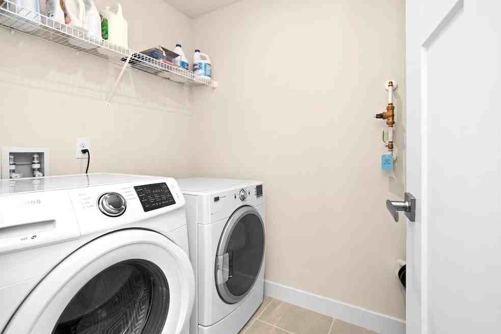 8209 Warbler Way #8209 - Photo 3 of 17