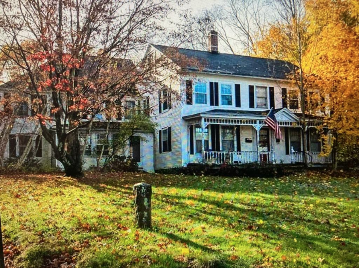 18 Summit St #1 - Photo 7 of 7