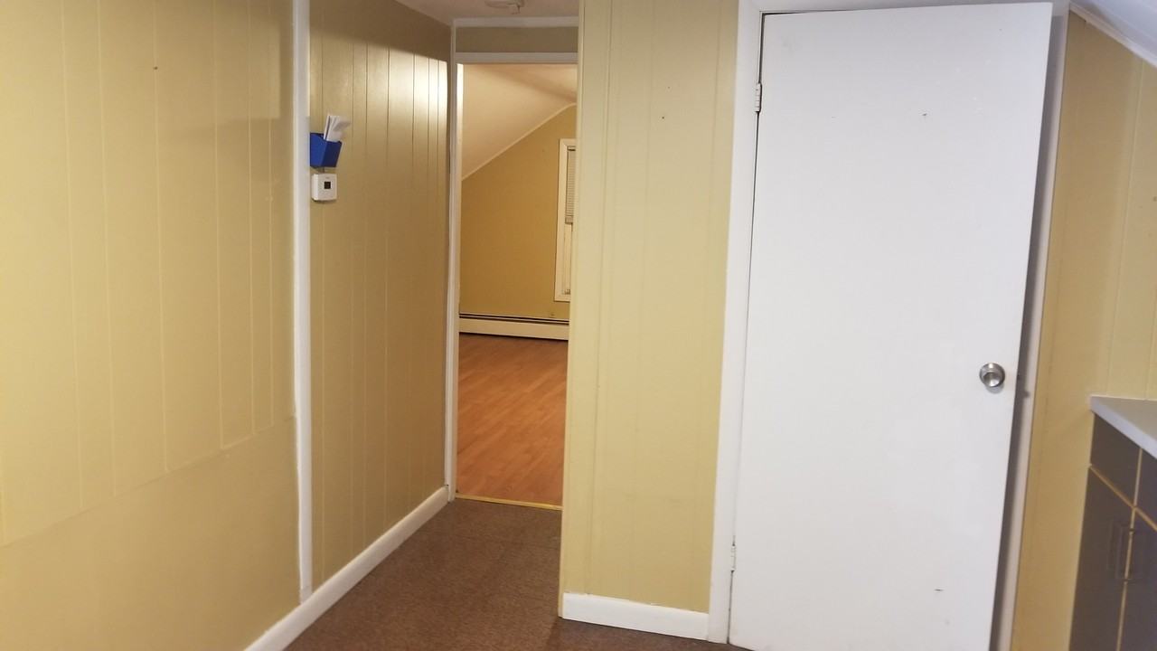 132 Armistice Blvd #3 - Photo 5 of 9