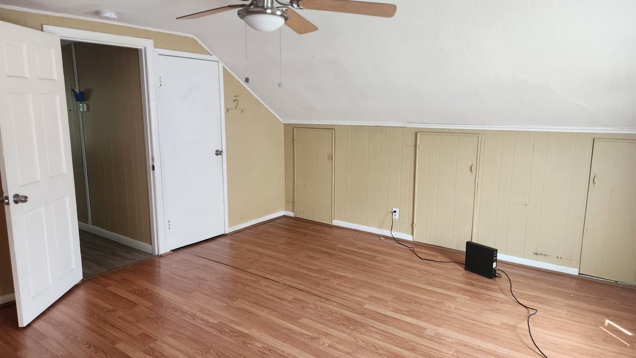 132 Armistice Blvd #3 - Photo 7 of 9