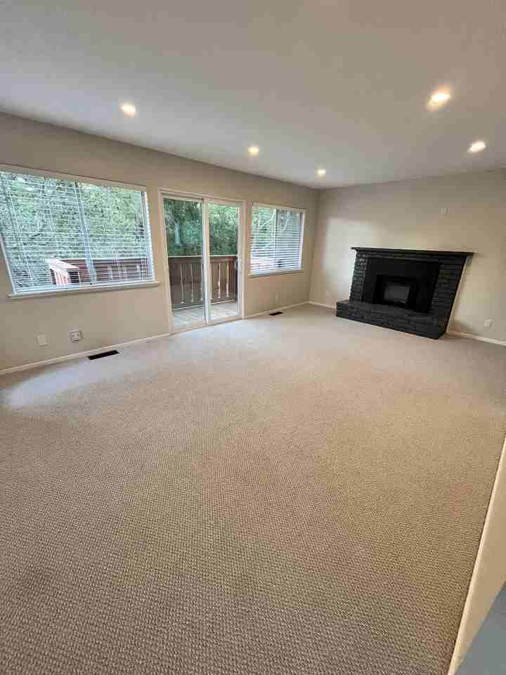18 Walnut Ave #18 - Photo 3 of 18
