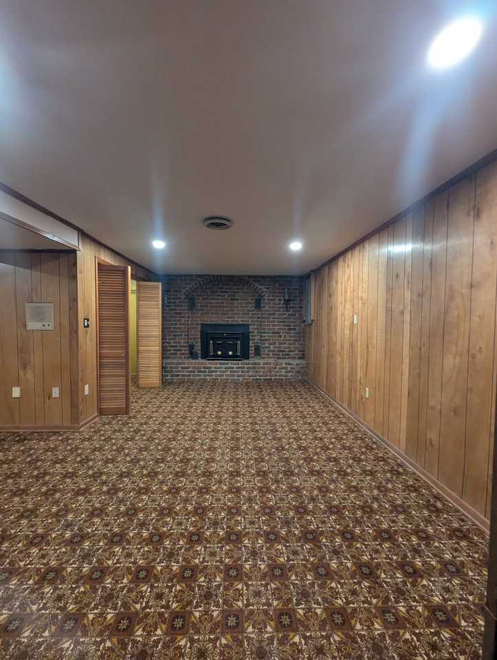 201 Highland Cir #NA - Photo 6 of 28