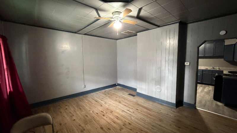 158 Orchard St - Photo 3 of 10