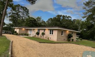 305 Laurel St #1 - Photo 1 of 1