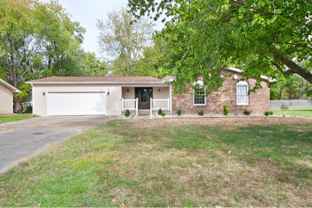 304 Gateway Rd - Photo 1 of 1