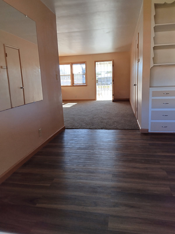305 West Avenue J 10 - Photo 2 of 16
