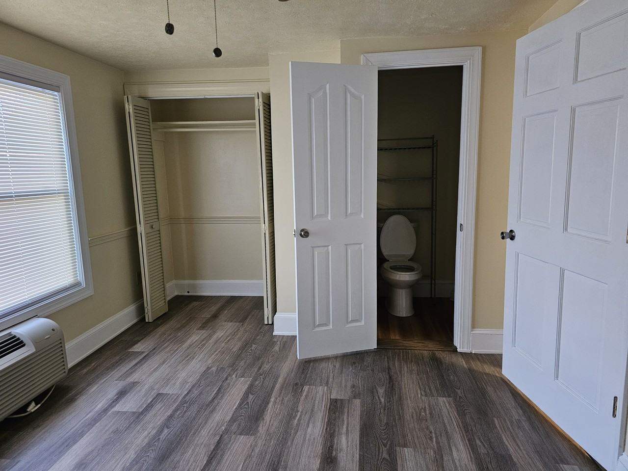 302 Alder Street - Photo 6 of 8