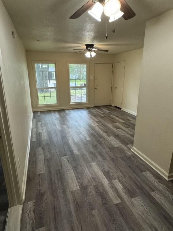 6289 Arbor Vitae Dr - Photo 3 of 12