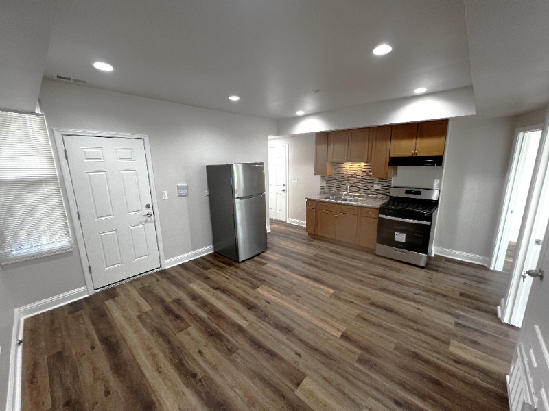 8617 South Ashland Avenue #2D - Photo 2 of 11