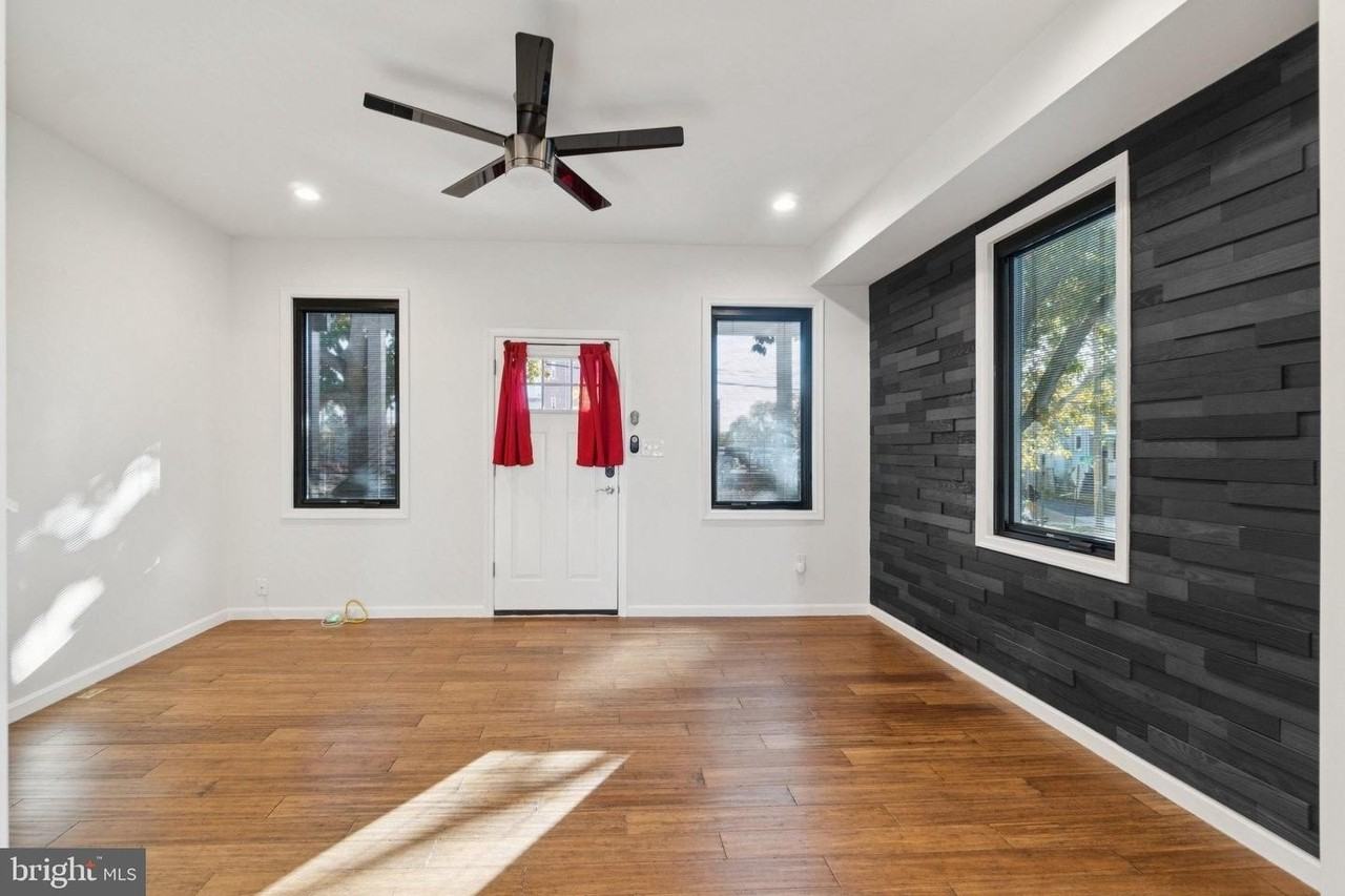 6216 5th St Nw - Photo 4 of 21