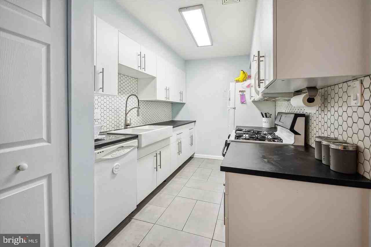 21 Silverwood Cir - Photo 6 of 16