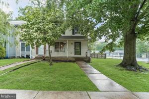 featured image of 100 Cypress Dr